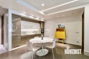 2-к квартира, вторичка, 60м2, 21/27 этаж