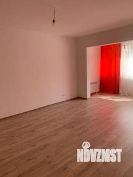 3-к квартира, вторичка, 87м2, 7/16 этаж