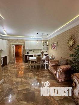 1-к квартира, вторичка, 73м2, 10/21 этаж