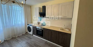 2-к квартира, вторичка, 70м2, 1/10 этаж