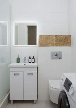 2-к квартира, вторичка, 45м2, 1/9 этаж