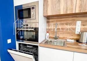 2-к квартира, вторичка, 65м2, 7/17 этаж