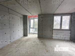 2-к квартира, вторичка, 63м2, 2/18 этаж