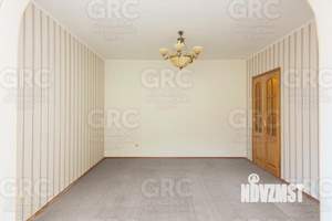 3-к квартира, вторичка, 74м2, 2/10 этаж