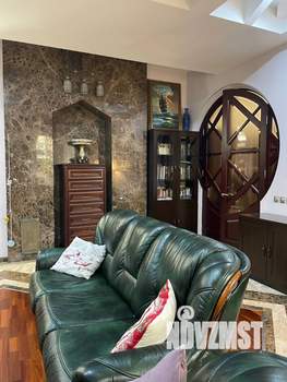 3-к квартира, вторичка, 130м2, 2/3 этаж