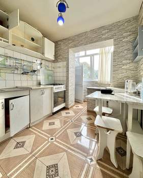 3-к квартира, вторичка, 65м2, 5/5 этаж