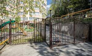 3-к квартира, вторичка, 100м2, 1/10 этаж