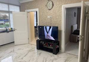 2-к квартира, вторичка, 56м2, 1/3 этаж