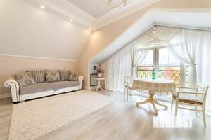 2-к квартира, вторичка, 70м2, 5/5 этаж