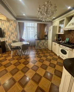 2-к квартира, вторичка, 60м2, 5/5 этаж