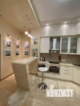 2-к квартира, вторичка, 100м2, 12/16 этаж