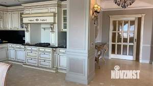 3-к квартира, вторичка, 140м2, 6/9 этаж