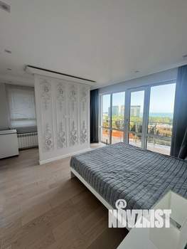 3-к квартира, вторичка, 130м2, 11/13 этаж