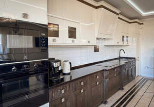 3-к квартира, вторичка, 150м2, 17/18 этаж