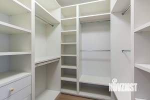 2-к квартира, вторичка, 57м2, 16/21 этаж