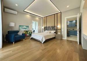 2-к квартира, вторичка, 87м2, 5/5 этаж