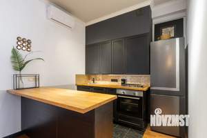 2-к квартира, вторичка, 96м2, 1/3 этаж