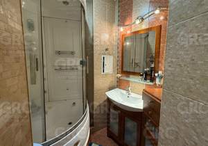 4-к квартира, вторичка, 106м2, 1/6 этаж