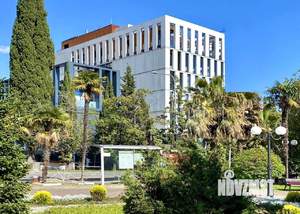 3-к квартира, вторичка, 80м2, 8/18 этаж