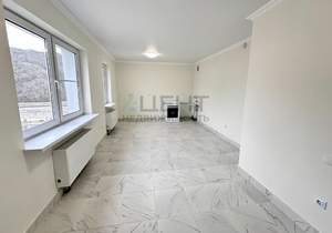 2-к квартира, вторичка, 74м2, 9/12 этаж