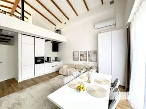 4-к квартира, вторичка, 152м2, 3/3 этаж