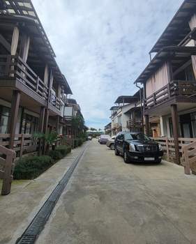 4-к квартира, вторичка, 170м2, 2/3 этаж