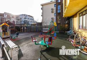 2-к квартира, вторичка, 74м2, 2/5 этаж