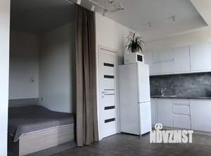 Студия квартира, вторичка, 33м2, 10/13 этаж