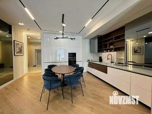 3-к квартира, вторичка, 113м2, 8/13 этаж