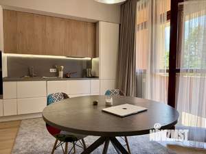 2-к квартира, вторичка, 96м2, 5/6 этаж