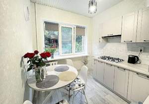 3-к квартира, вторичка, 63м2, 2/5 этаж