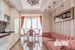 3-к квартира, вторичка, 110м2, 12/16 этаж