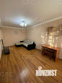 3-к квартира, вторичка, 72м2, 1/6 этаж