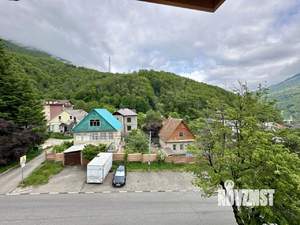 3-к квартира, вторичка, 100м2, 3/3 этаж