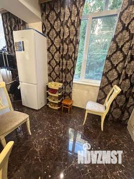 3-к квартира, вторичка, 82м2, 1/6 этаж