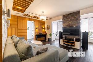 3-к квартира, вторичка, 130м2, 17/23 этаж