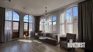 2-к квартира, вторичка, 107м2, 2/3 этаж