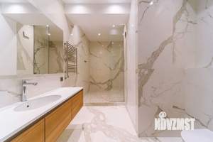 2-к квартира, вторичка, 90м2, 17/20 этаж