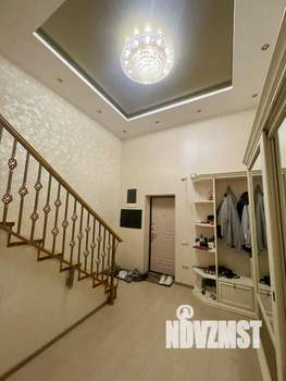 4-к квартира, вторичка, 156м2, 7/7 этаж