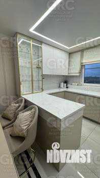3-к квартира, вторичка, 100м2, 12/14 этаж