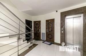 2-к квартира, вторичка, 74м2, 2/5 этаж