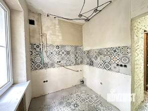 2-к квартира, вторичка, 43м2, 1/4 этаж