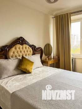 3-к квартира, вторичка, 55м2, 10/20 этаж