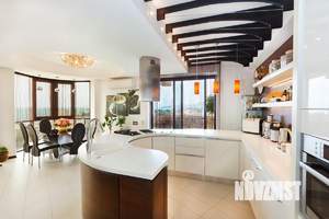 3-к квартира, вторичка, 150м2, 6/8 этаж