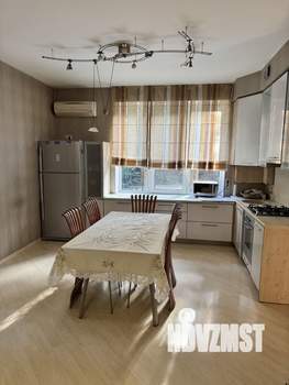 2-к квартира, вторичка, 80м2, 2/7 этаж