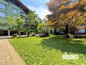 3-к квартира, вторичка, 100м2, 2/4 этаж