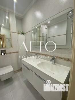 4-к квартира, вторичка, 155м2, 3/11 этаж