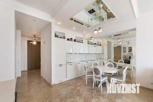 3-к квартира, вторичка, 95м2, 7/24 этаж