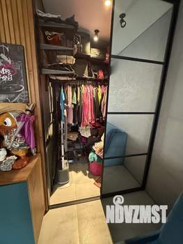 Студия квартира, вторичка, 35м2, 1/10 этаж