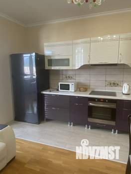 2-к квартира, вторичка, 78м2, 11/16 этаж